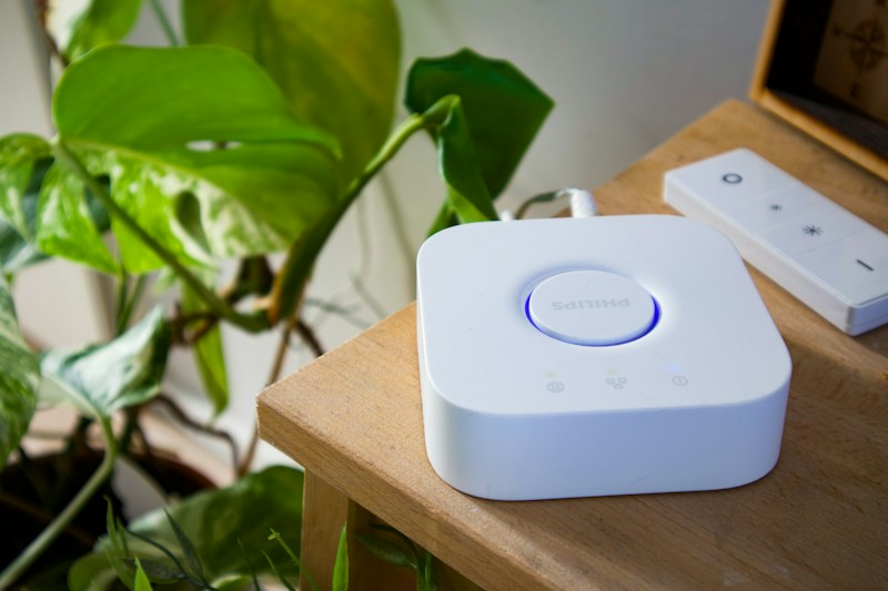 Philips Hue Bridge